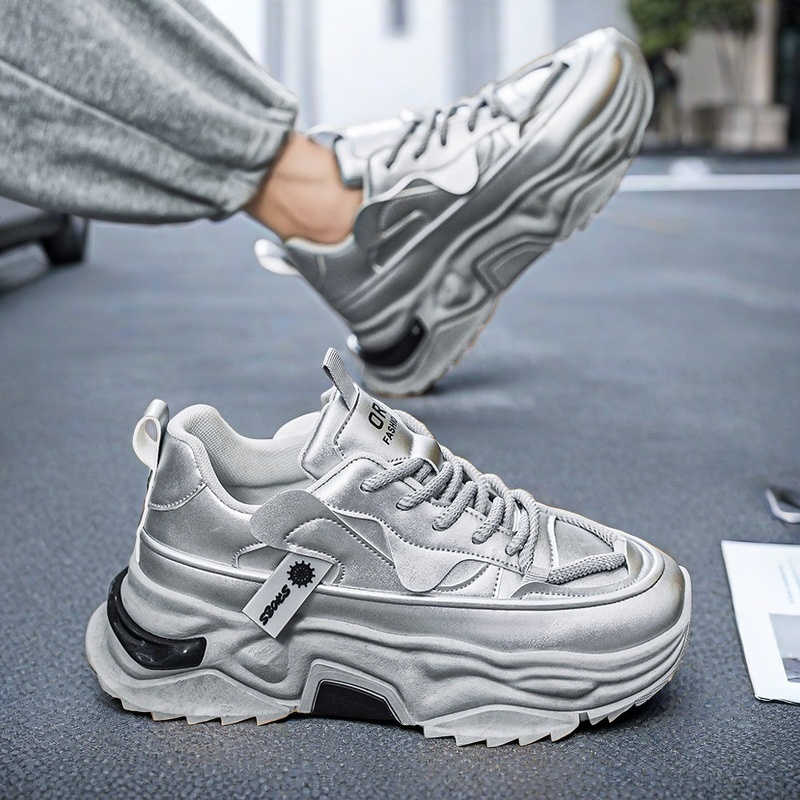 Men Shoes Offer - أحذية رياضية رجالية سوداء بنعل سميك،