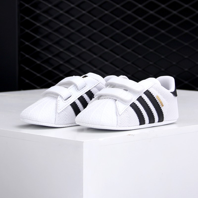 Adidas Shoes Superstar - حذاء رياضي أصلي من Adidas SUPERSTAR