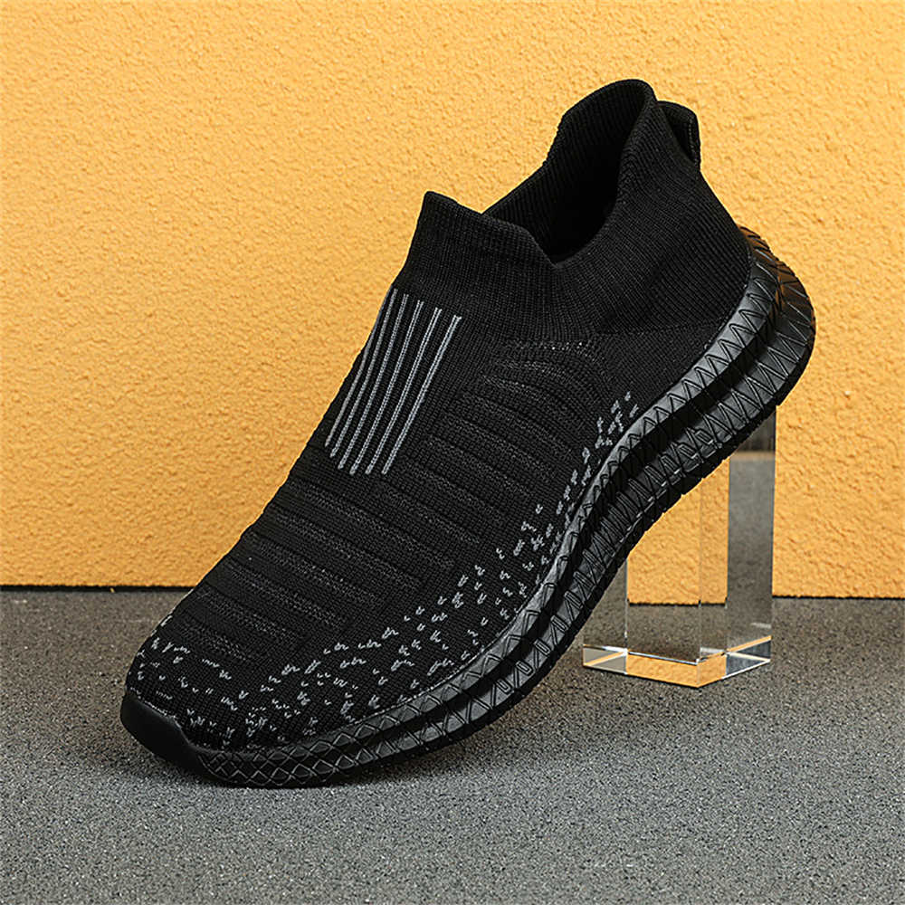 Men Shoes Offer - حذاء رجالي أحمر عالي الرقم 39