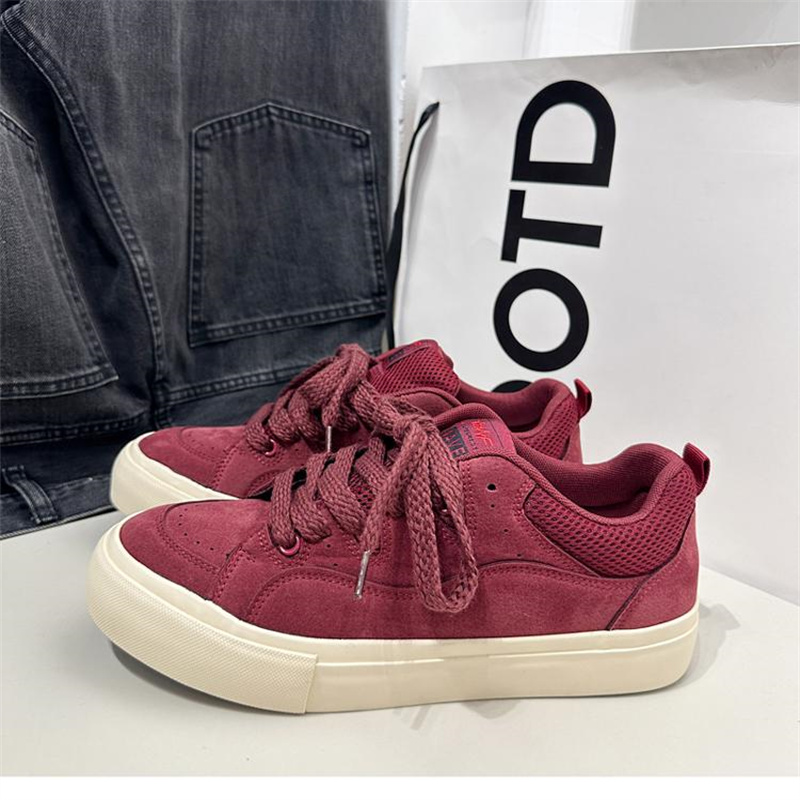أحذية قماشية حمراء للرجال، أحذ - مراجعة Men'S Shoes Target وسعره