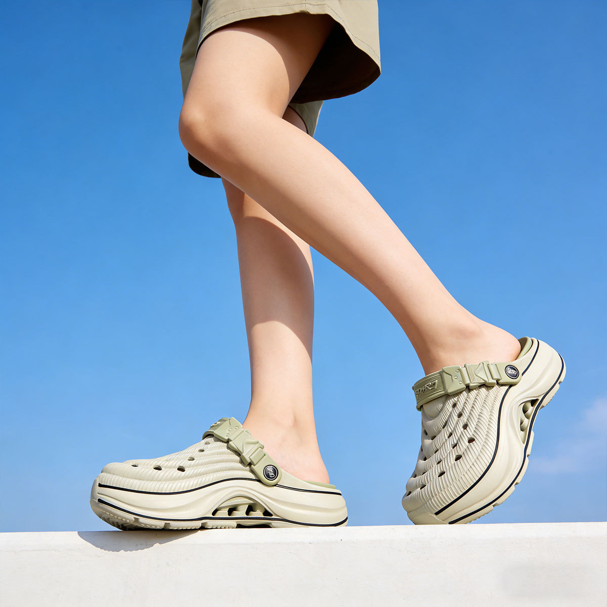أحذية صيفية جديدة للرجال والنس - مراجعة Men Shoes Models وسعره