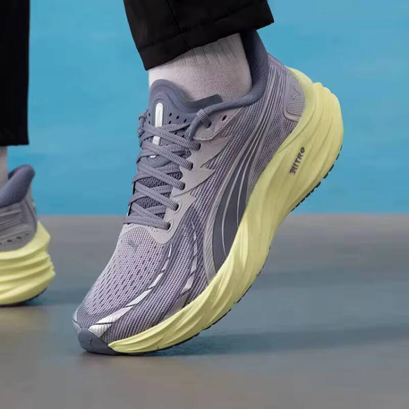 حذاء الجري خفيف الوزن للرجال م - مراجعة Men'S Shoes Puma Sneakers وسعره